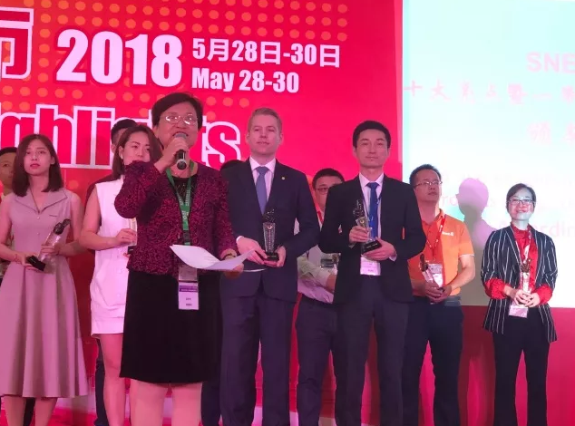 展會亮點(diǎn) 正泰新能源斬獲2018十大亮點(diǎn)兩項殊榮！