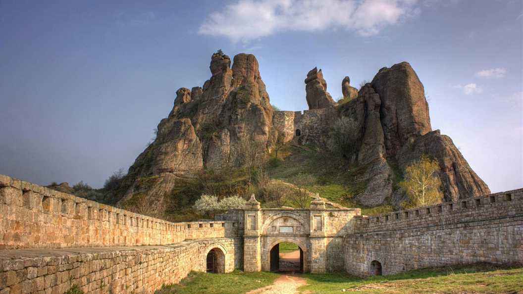 保塞兩國(guó)同意推進(jìn)建造天然氣管道連接計(jì)劃