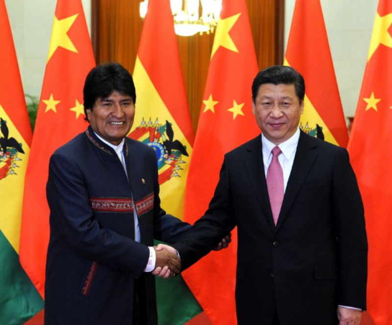 中國(guó)與玻利維亞簽署共建“一帶一路”合作文件
