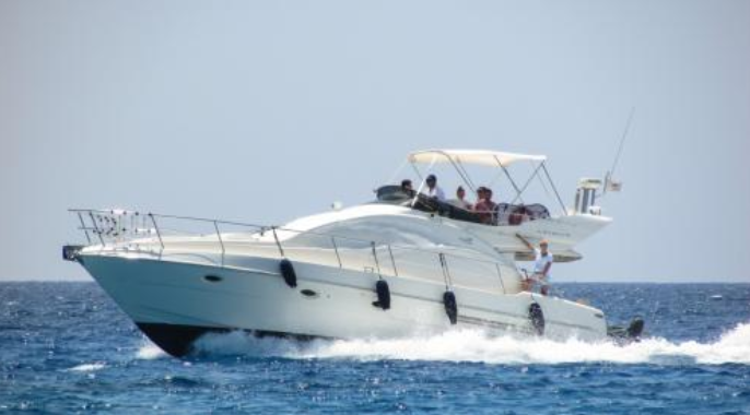 俄羅斯開始使用太陽能電池生產(chǎn)船舶 