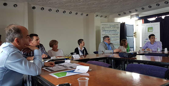 綠色建筑認(rèn)證圓桌會(huì)議：要檢查能源護(hù)照