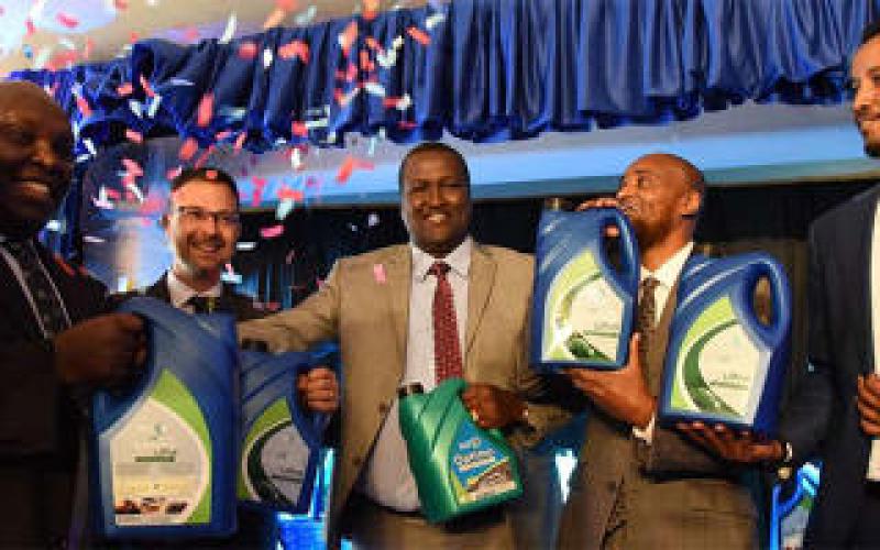  阿曼石油公司已與哈斯石油公司簽署協(xié)議，在肯尼亞和東非市場銷售其潤滑油