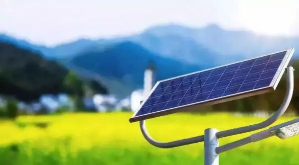 Facebook將資助六個(gè)大型太陽(yáng)能項(xiàng)目建設(shè)