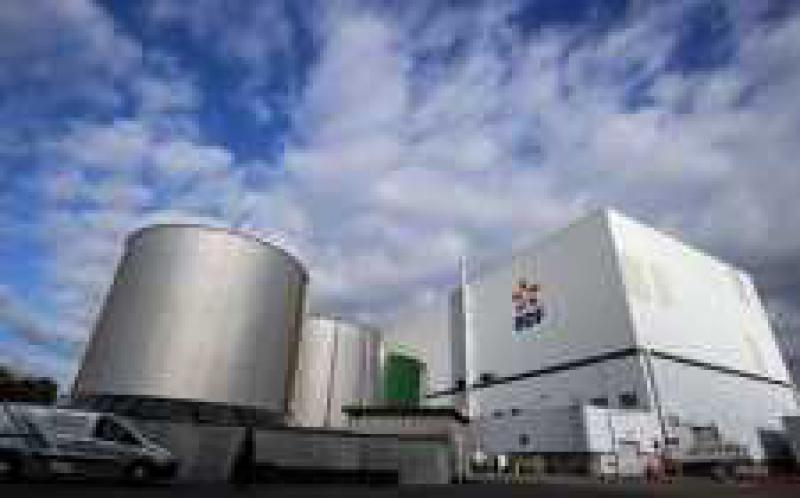 熱浪迫使法國關(guān)閉四座核反應(yīng)堆