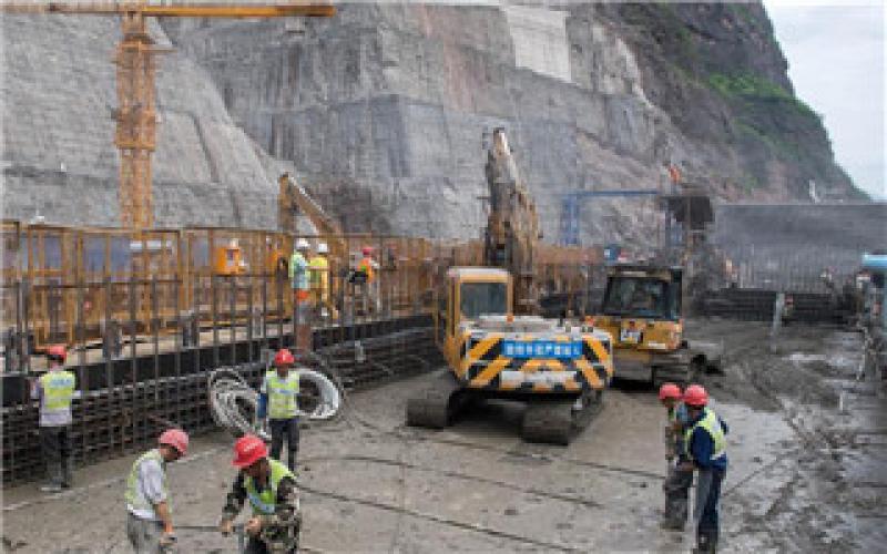 白鶴灘項(xiàng)目研發(fā)的“混凝土萬向分料器”成功應(yīng)用