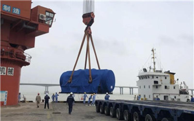 田灣5號機組發(fā)電機定子吊裝就位！