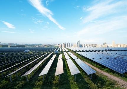 Michael R. Bloomberg與專員AriasCa?ete合作，支持歐洲煤電轉(zhuǎn)型