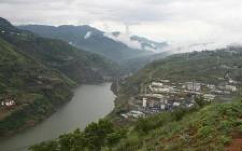 清潔能源創(chuàng)新管理，“水光多能互補”項目有利于落實我國大力發(fā)展清潔能源的戰(zhàn)略部署