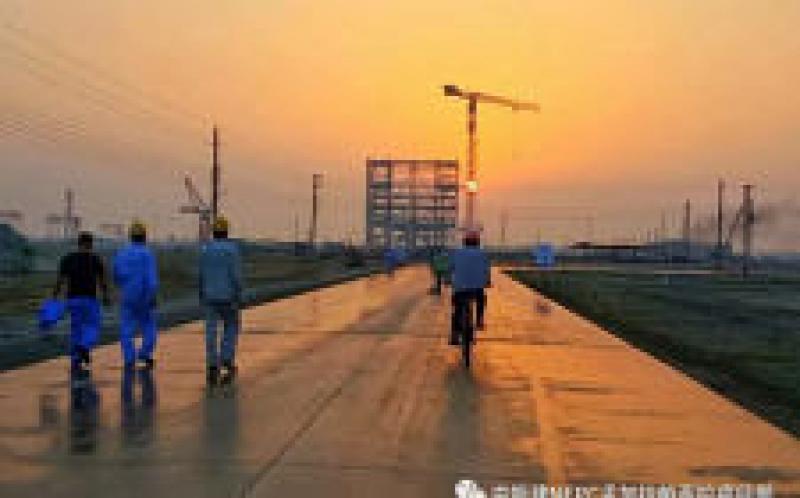 孟加拉國(guó)總理到中國(guó)能建北方建投東電一公司EPC總承包的孟加拉最大的燃煤電站項(xiàng)目視察。