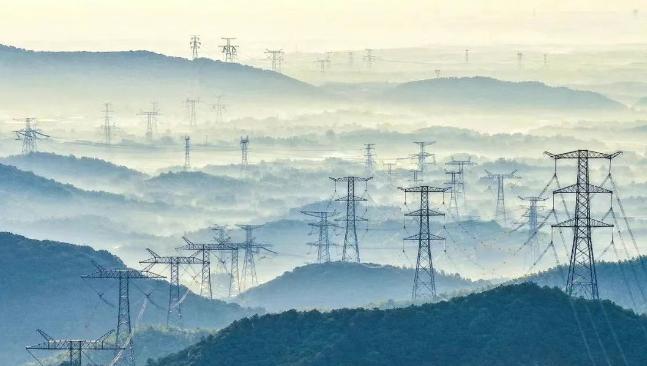 全國最大電力負(fù)荷達(dá)到14.65億千瓦，創(chuàng)歷史新高