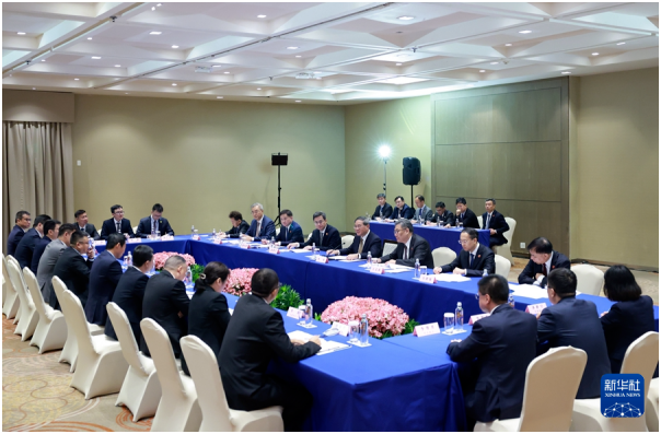 李強(qiáng)出席在巴西中資企業(yè)座談會(huì)，國(guó)網(wǎng)、金風(fēng)、中天等企業(yè)參加