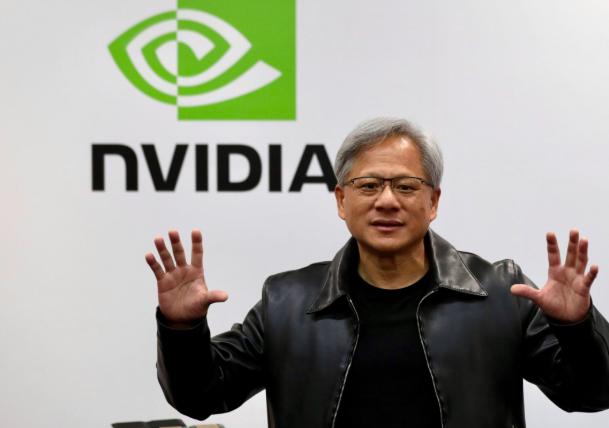英偉達(dá)市值一度突破4萬(wàn)億美元，黃仁勛身價(jià)超過(guò)1400億美元