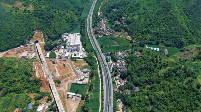 設計時速350公里！中國渝昆高鐵建設取得重大突破