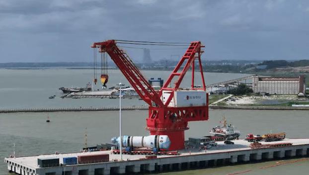 重量級(jí)“蒸汽管家”入駐，廉江核電1號(hào)機(jī)組關(guān)鍵設(shè)備運(yùn)抵現(xiàn)場