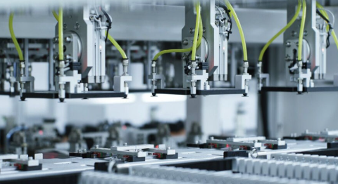 晶科能源鈣鈦礦-硅串聯(lián)電池轉(zhuǎn)換效率獲新進(jìn)展